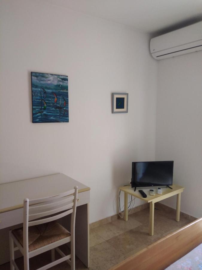 Aparthotel Luna Tsuki Seven à Rovinj Extérieur photo