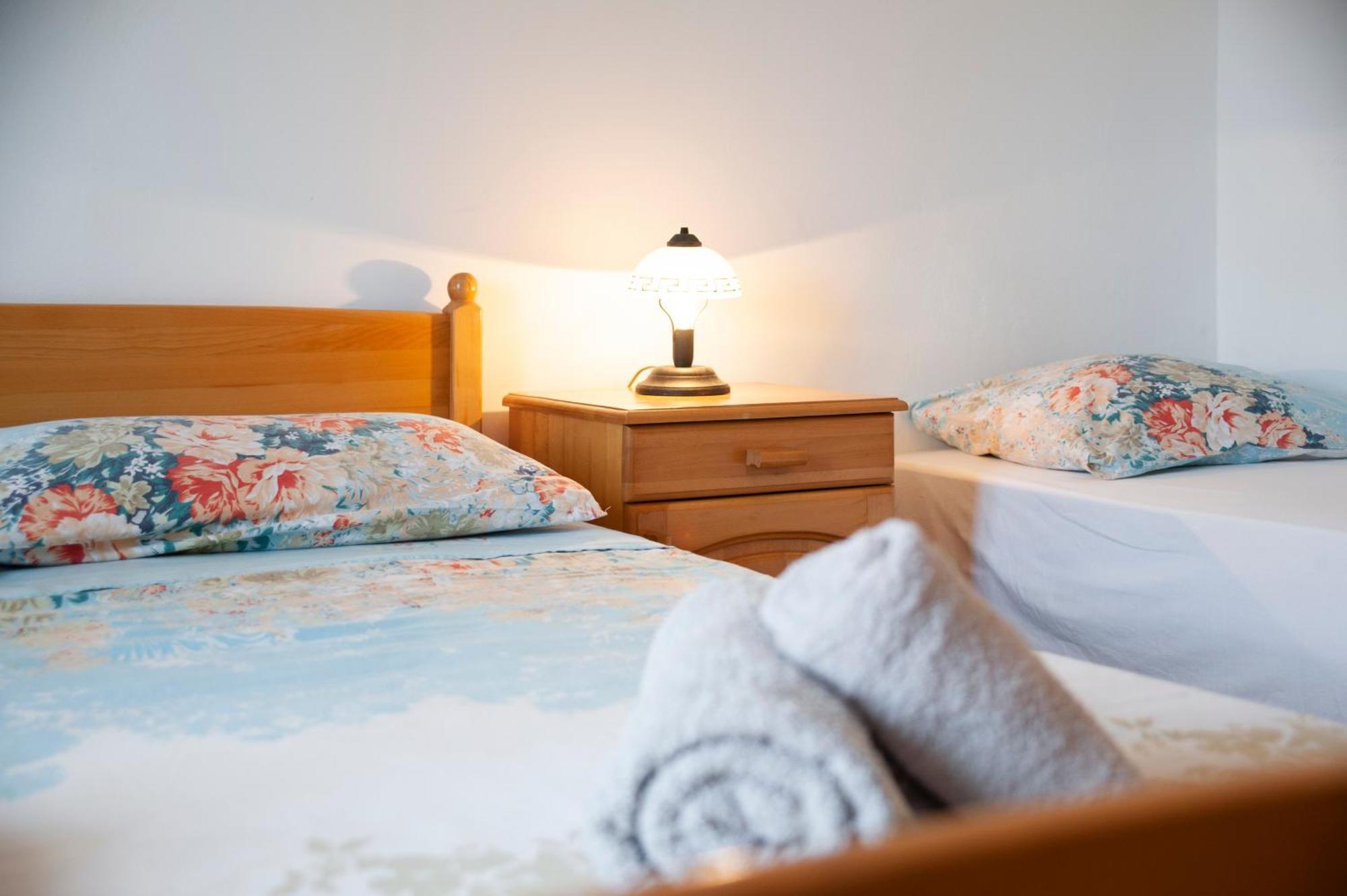 Aparthotel Luna Tsuki Seven à Rovinj Extérieur photo
